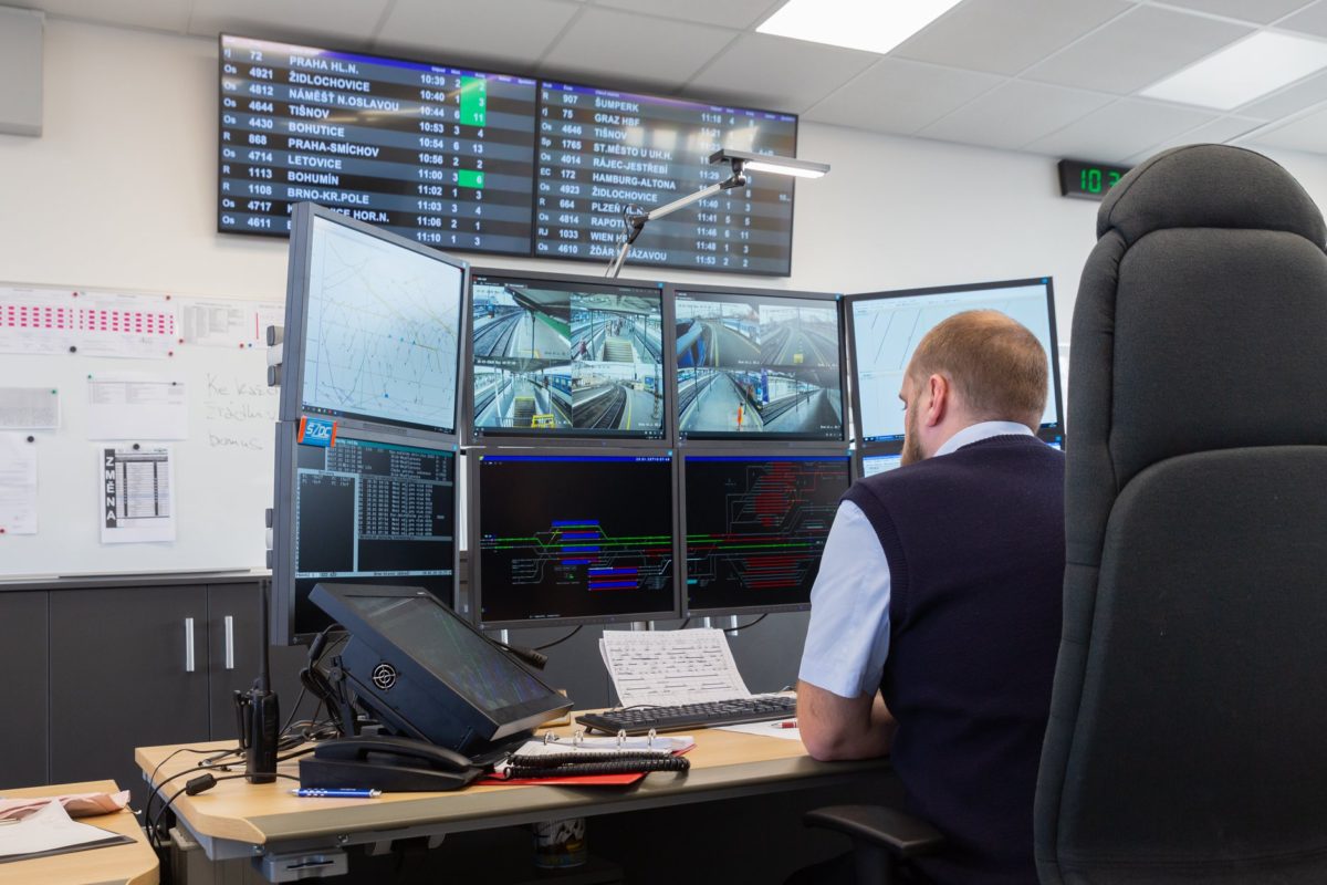 We connect digital and analogue communication systems and offer integrated dispatching solutions